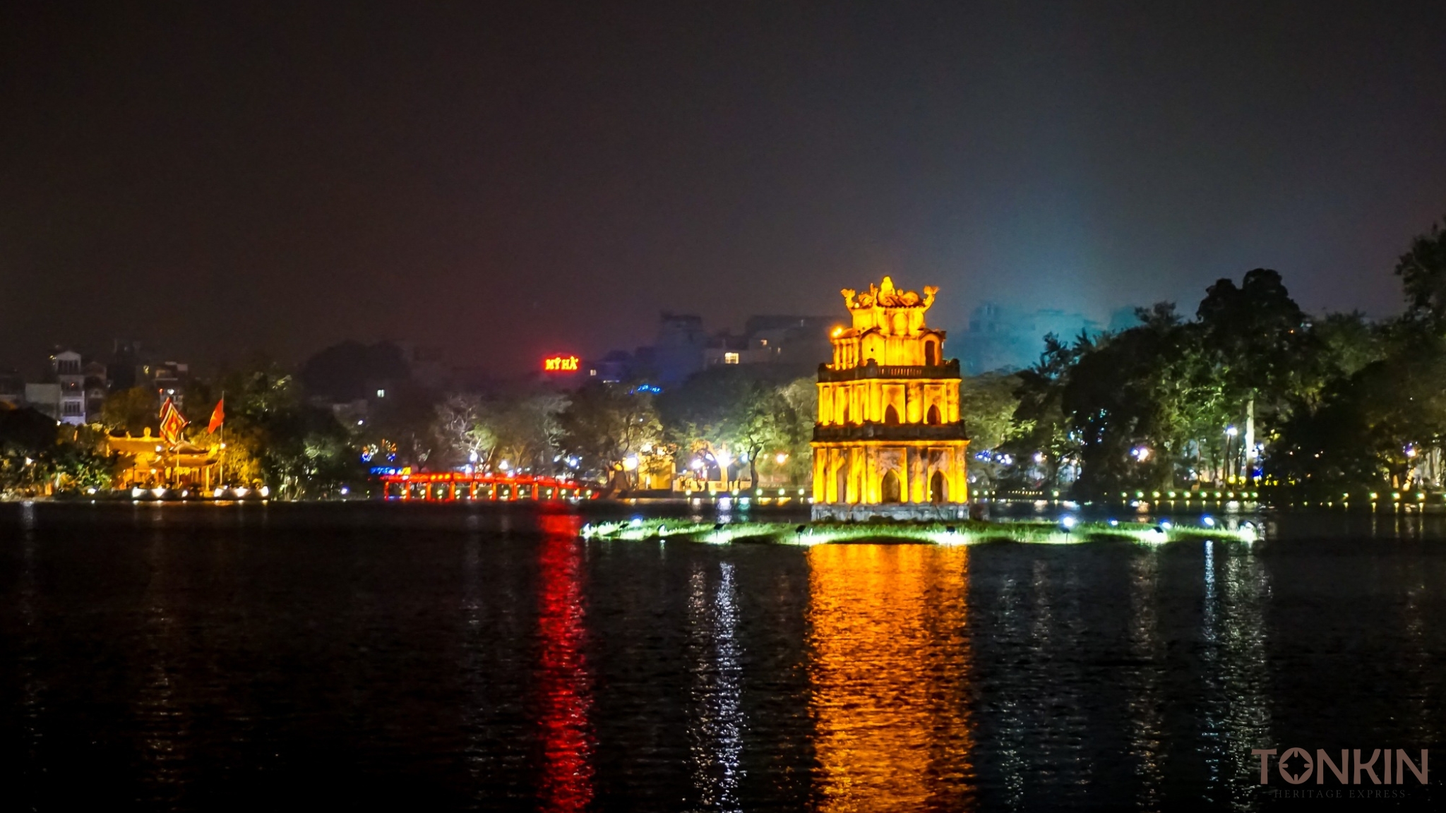 Da Nang to Hanoi on Tonkin Heritage Express 